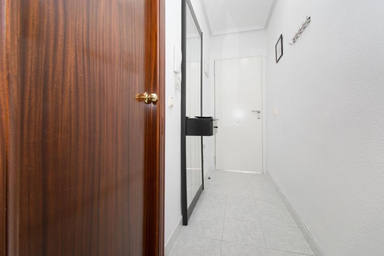 016 Happiness Apartment - Alicante Holiday Torrevieja Exterior photo