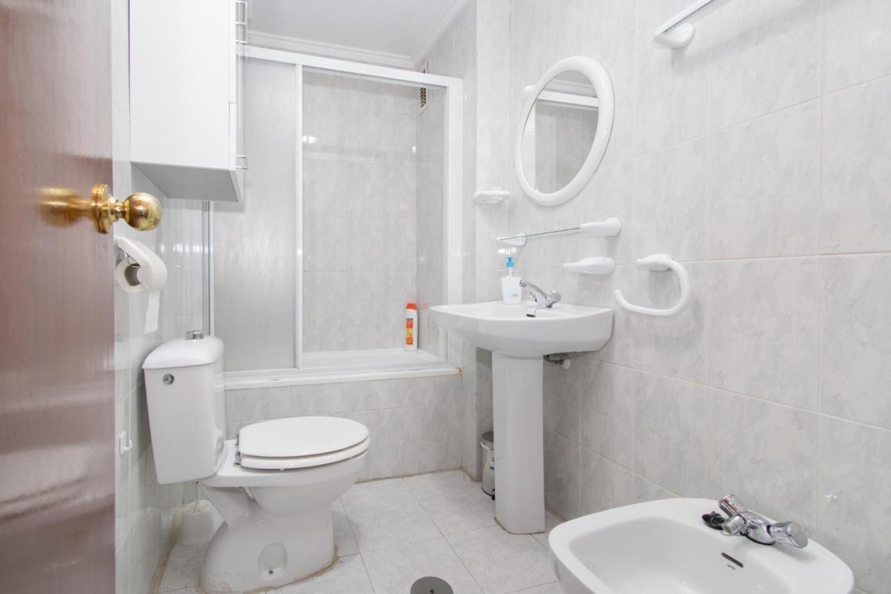 016 Happiness Apartment - Alicante Holiday Torrevieja Exterior photo
