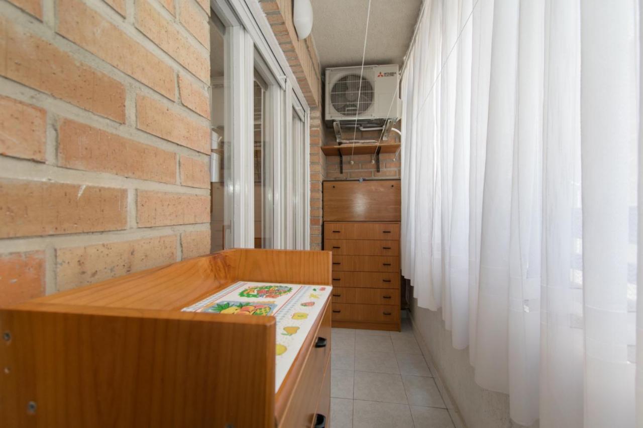 016 Happiness Apartment - Alicante Holiday Torrevieja Exterior photo